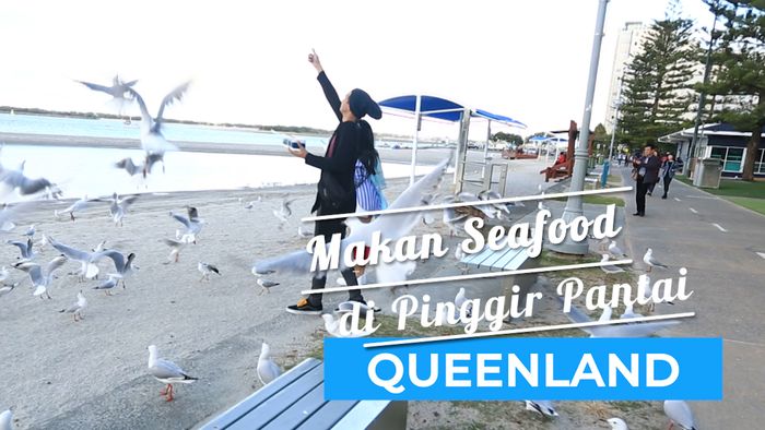 Menikmati Seafood di Pinggir Pantai
