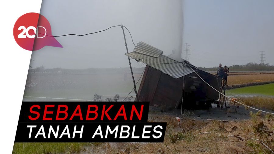 Semburan Air Campur Pasir di Ngawi Hebohkan Warga