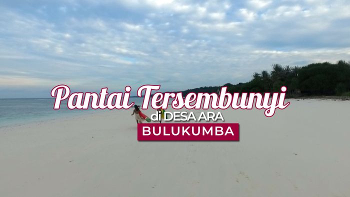 Pantai Tersembunyi di Desa Ara