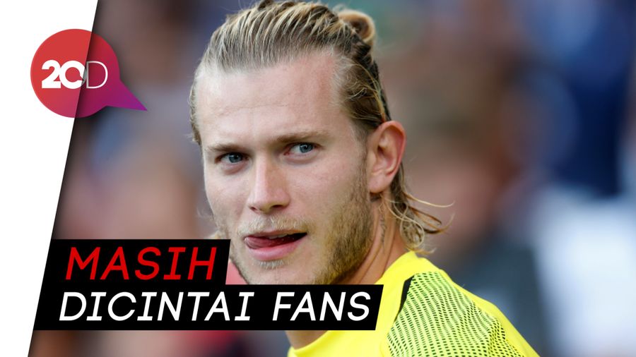 Anfield Bergemuruh Sambut Karius 
