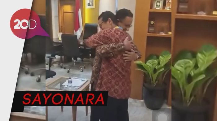 Pamit Jadi Cawapres, Sandiaga Peluk Erat Bang Anies
