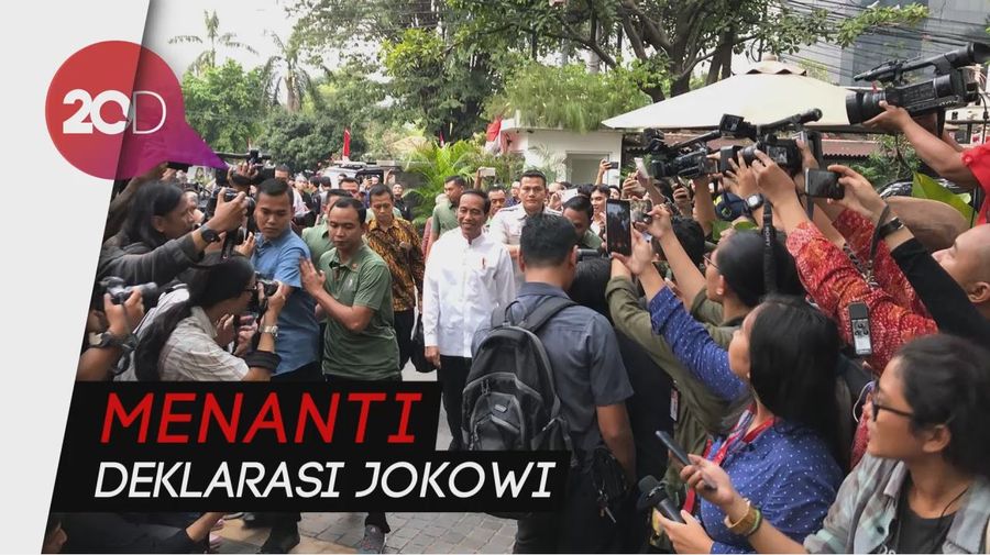 Suasana Tugu Proklamasi Jelang Deklarasi Cawapres Jokowi   