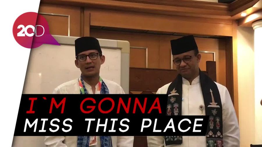 Momen Kemesraan Terakhir Anies-Sandi di Balai Kota
