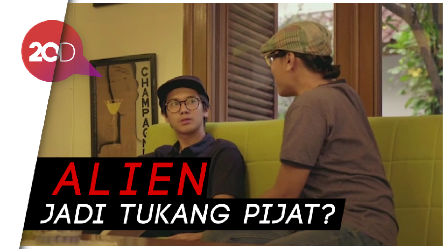 Kocak! Ingin Dipijat, Iqbaal Ramadhan Malah Ketemu Alien