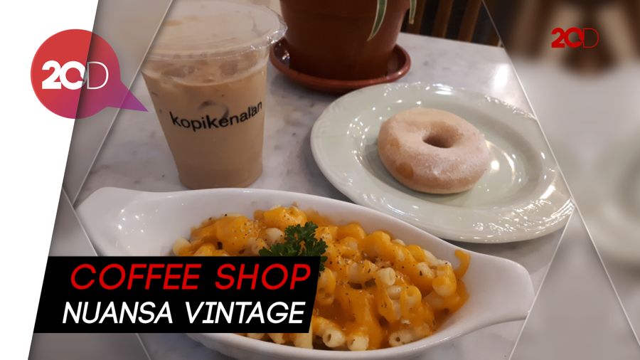 Nongkrong Asyik Ditemani Es Kopi Susu Kekinian