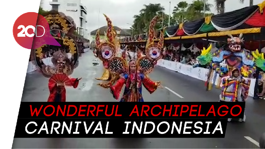 Parade Busana Jember Fashion Festival Makin Menarik Nih!