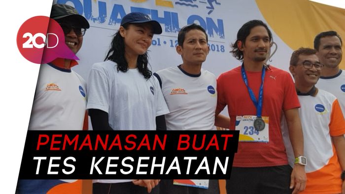 Sandi Lari di Ancol Aquathlon Sebelum Tes Kesehatan Besok