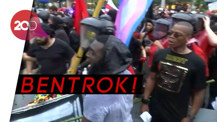 Ketika Kelompok Supremasi Kulit Putih dan Anti-Fasis Bertemu