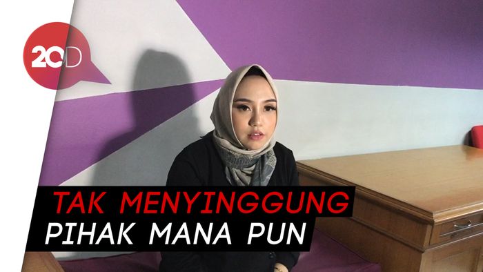 Pasca Cerai, Salmafina Rilis Buku Perjalanan Hijrah