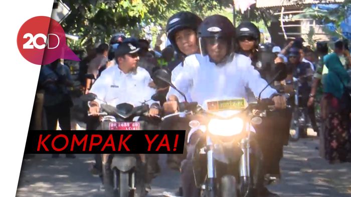 Boncengan Naik Trail, Jokowi dan TGB Tinjau Gempa Lombok