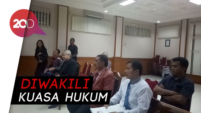 Nikita Mirzani dan Dipo Kompak Tak Hadiri Sidang Itsbat