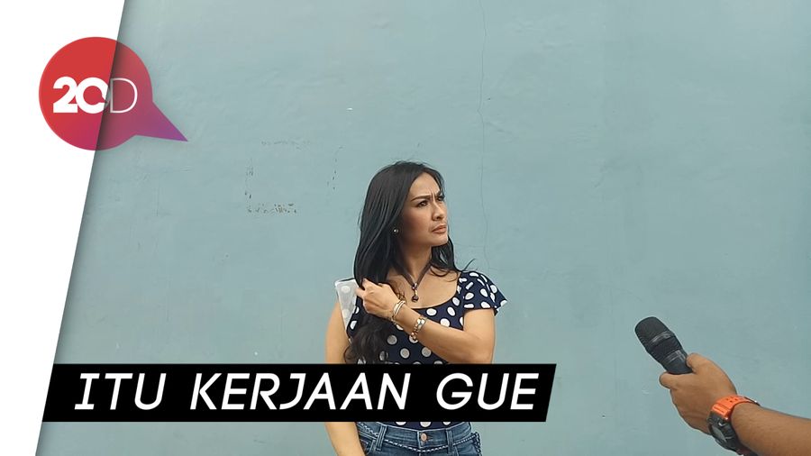 Dihujat Gara-gara Gimmick, Iis Dahlia Tak Trauma