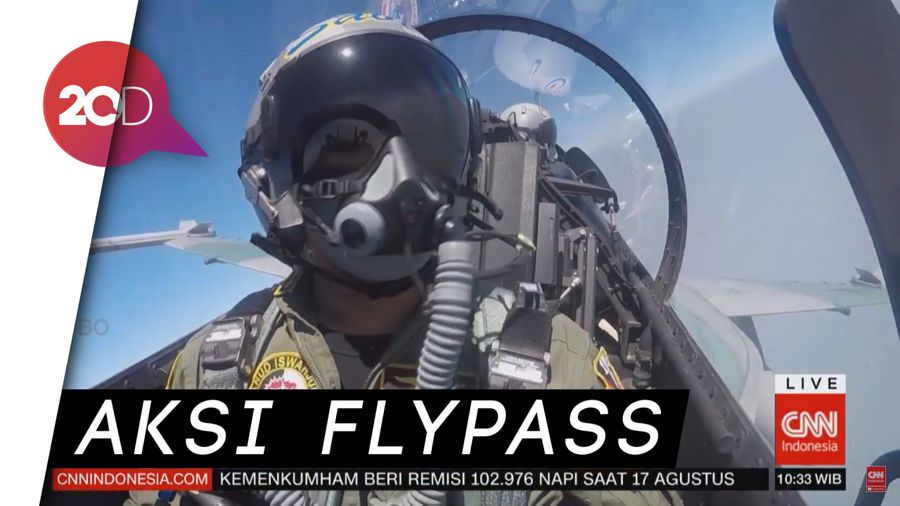  Jet Tempur TNI AU Unjuk Gigi di Langit Istana