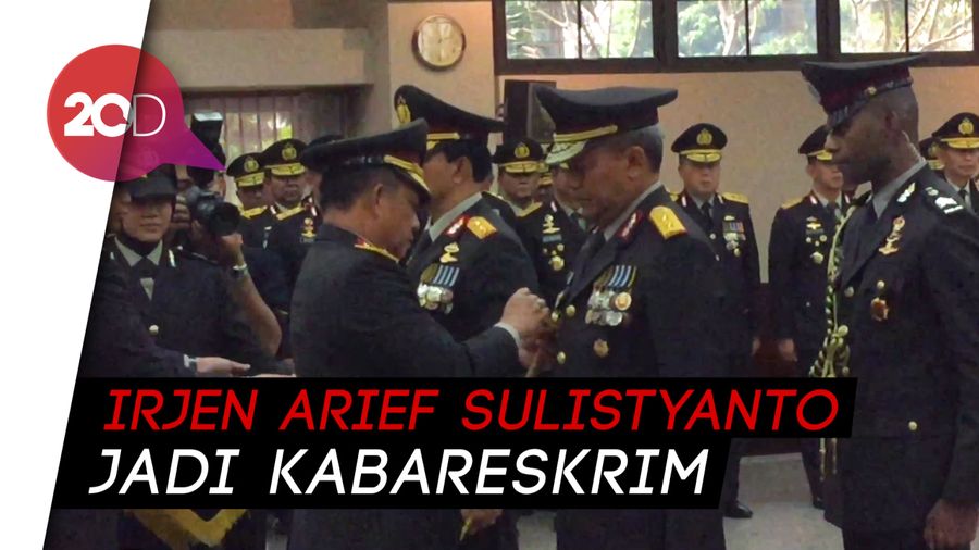 Komjen Ari Dono Dilantik Menjadi Wakapolri