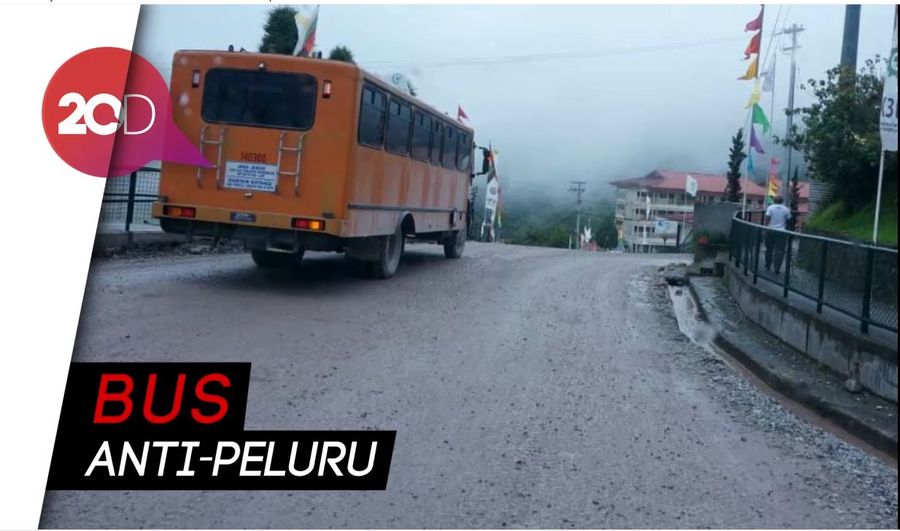 Menembus Jalur Maut di Tembagapura