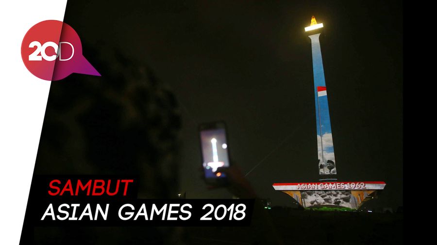 Keren! Video Mapping dan Air Mancur Menari di Monas