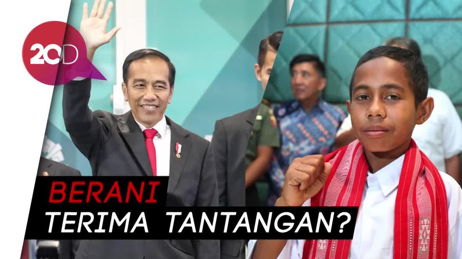 Jokowi: Ada yang Berani Naik Tiang Kayak Joni Saya Beri Sepeda
