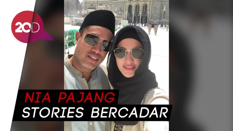 Tunaikan Ibadah Haji, Nia Ramadhani Tampil Bercadar   