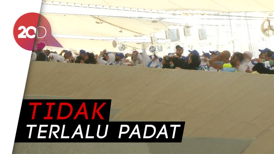 Hari Kedua Lempar Jumrah Tak Seramai Kemarin