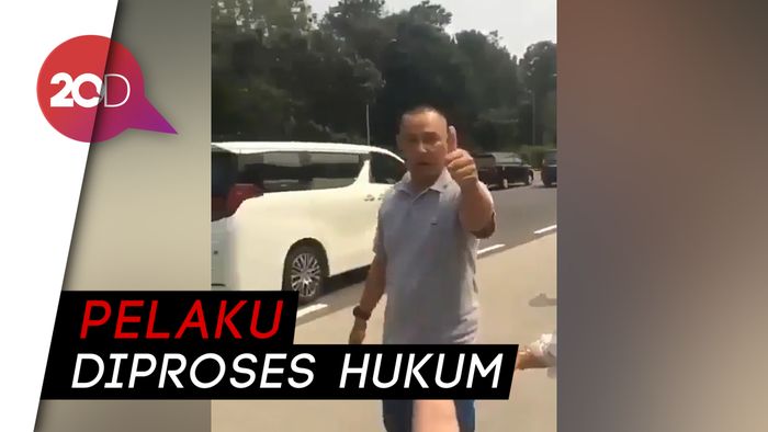 Pengakuan Keluarga Korban Pemukulan Pria Arogan di Tol