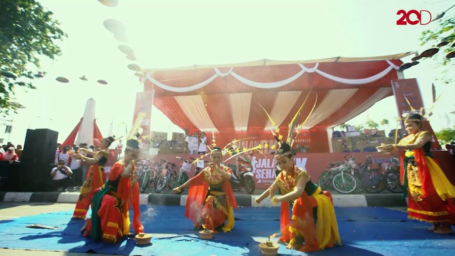 Antusiasme Warga Banjarmasin dalam Mengikuti Jalan Sehat 5 KM