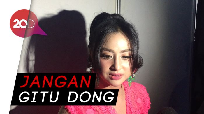 Dewi Persik Minta Netizen Jangan Bully Atlet yang Cedera