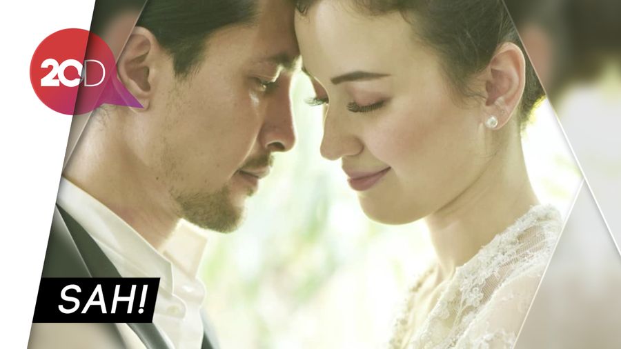 Kimberly Ryder Resmi Dipersunting Edward Akbar