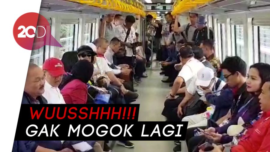 Naik LRT, JK Tinjau Asian Games di Palembang