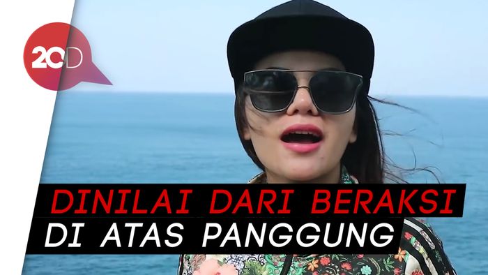 Nama Dinar Candy Masuk Deretan DJ Paling Seksi di Dunia