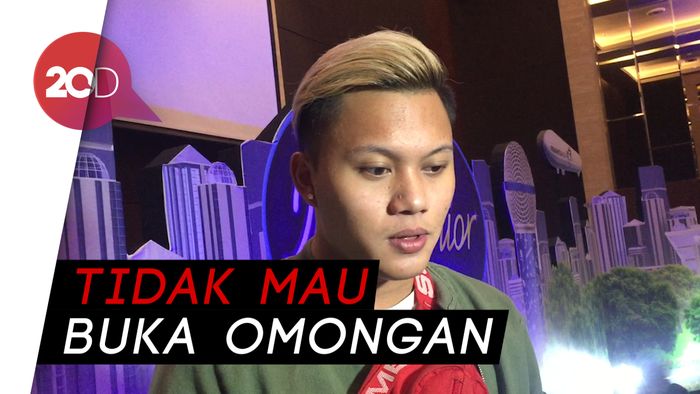 Ditanya Soal Perceraian Sule, Rizky Febian Ucap Terima Kasih