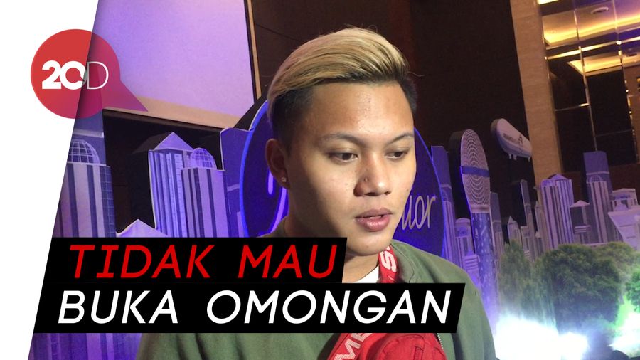Ditanya Soal Perceraian Sule, Rizky Febian Ucap Terima Kasih