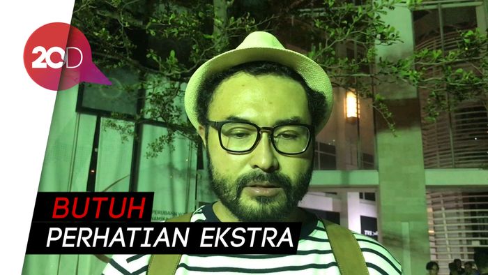 Sukses Bayi Tabung, Surya Saputra Ingin Nambah Momongan Lagi?