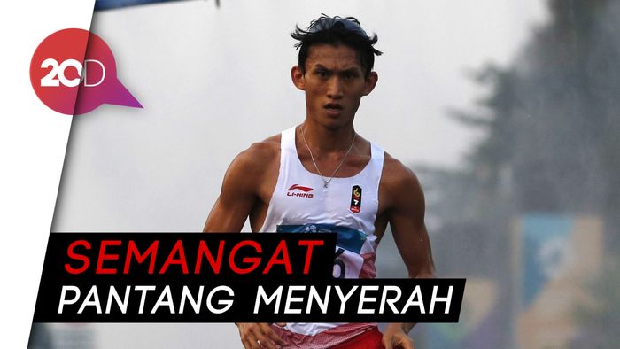 Heroik! Meski Cedera Hendro Terus Berjuang Hingga Akhir 