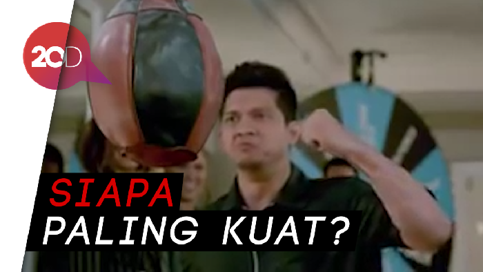 Adu Kuat Pukulan Iko Uwais Vs Para Pemain Mile 22