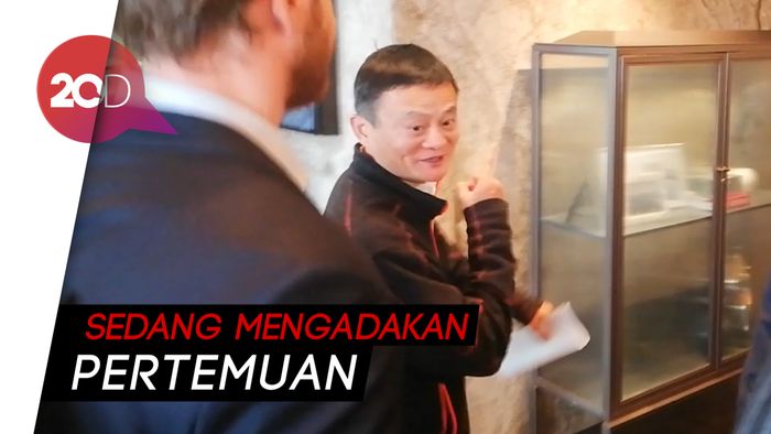 Jack Ma Temui Menkominfo hingga Menperin