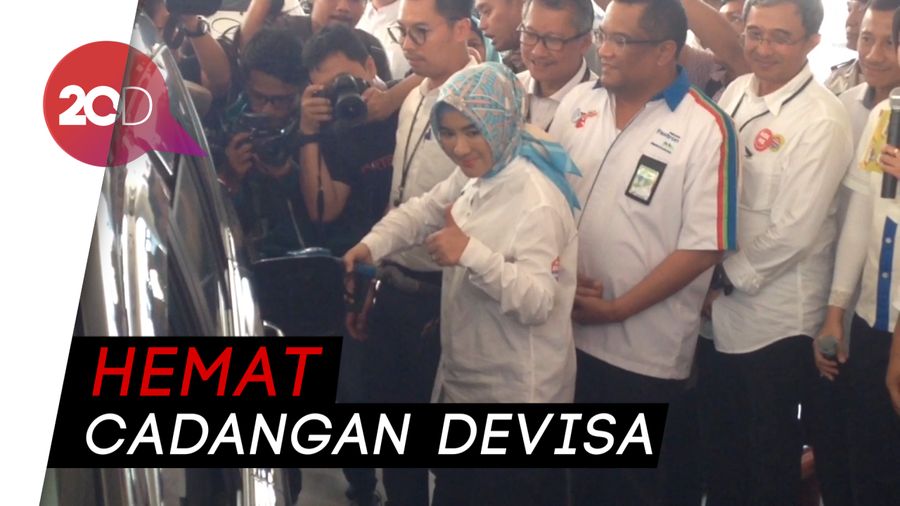 Bos Pertamina Blusukan Cek B20 di SPBU