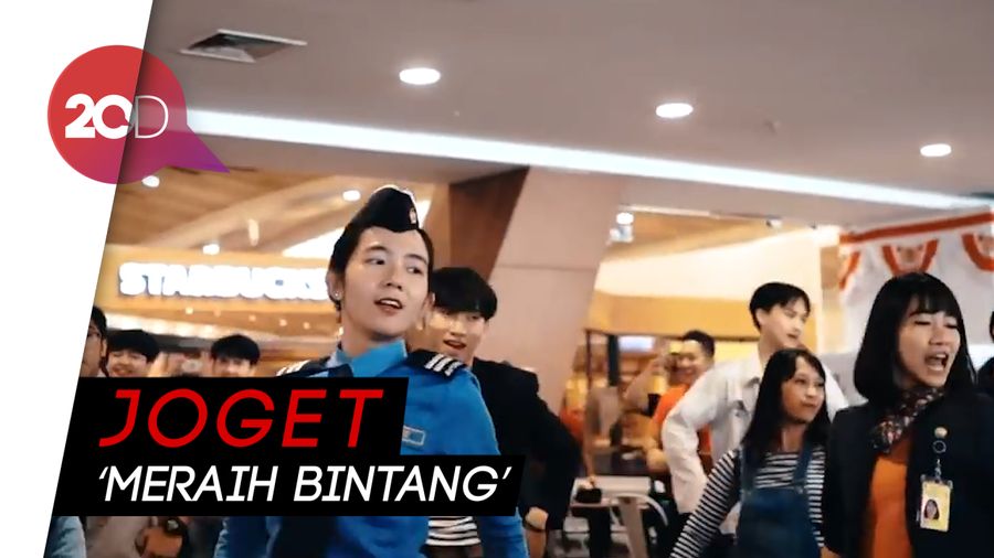 Seru Banget! Flashmob Asian Games di Bandara Bandung