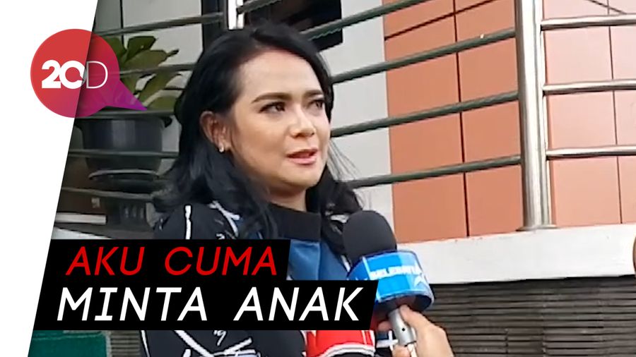 Gugat Cerai Suami, Shezy Idris Perjuangkan Hak Asuh Anak