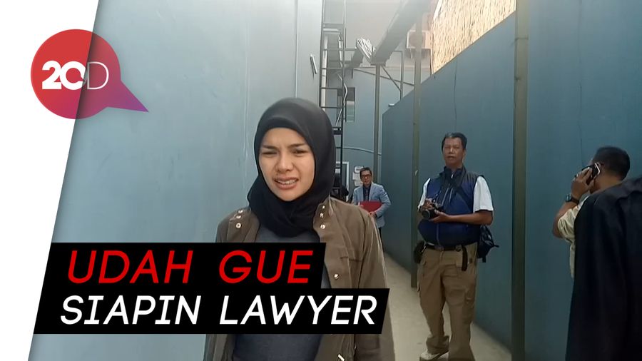 Nikita Mirzani Turun Tangan Bantu Hilda dan Billy Syahputra