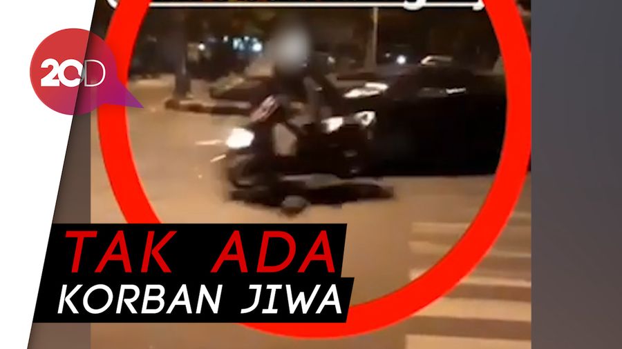 Mobil Ngedrift yang Berujung Celaka Bikers