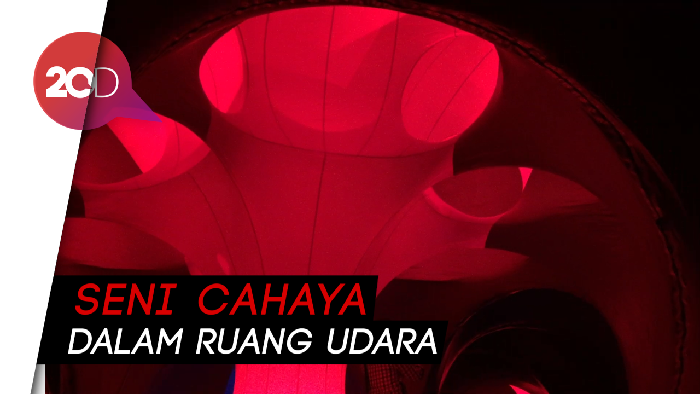 Seni Raksasa Trilumin by Architects of Air Hadir di Indonesia