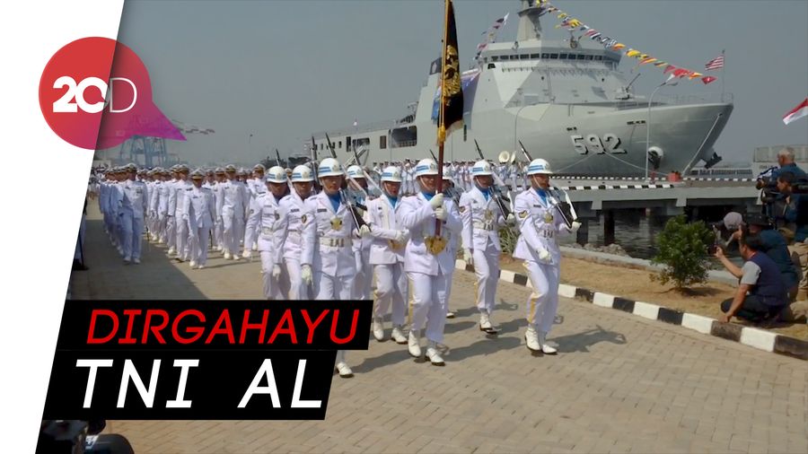 Seru! Atraksi Keren Para Prajurit di HUT ke-73 TNI AL