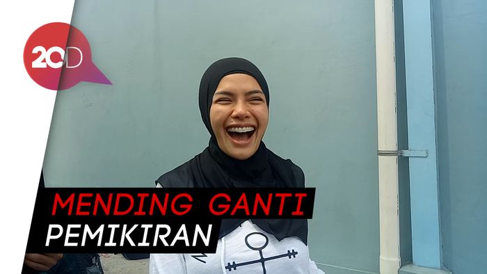 Dukung Jokowi, Nikita Mirzani Komentari soal 2019GantiPresiden