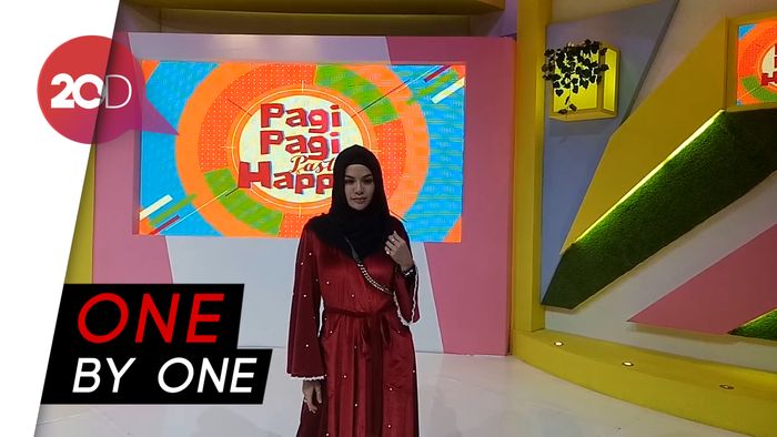 Dear Netizen Julid, Kalian Ditantang Nikita Mirzani Nih!