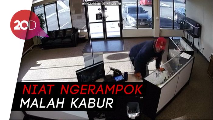 Rekaman CCTV Perampok Bodoh, Failed Banget!