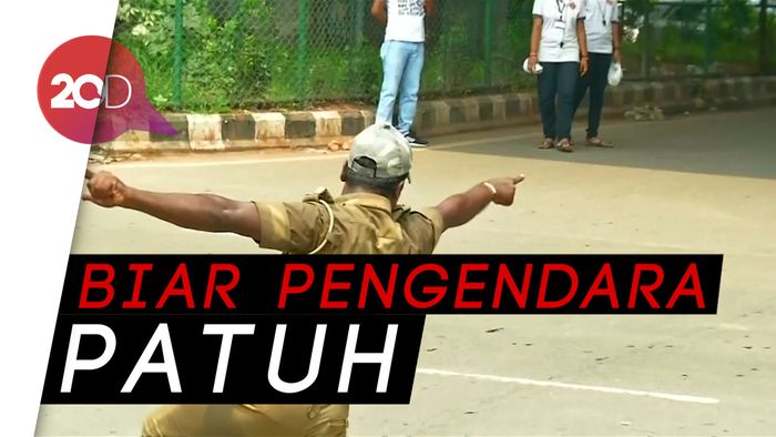 Cegah Kecelakaan Lalu Lintas dengan Berjoget