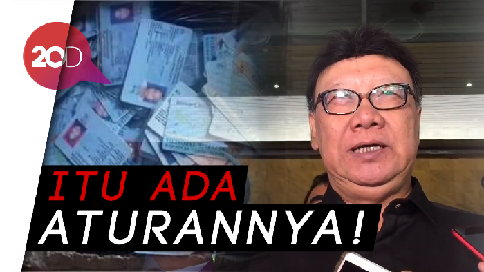 Mendagri Minta Dukcapil Sanksi Pembuang e-KTP di Serang