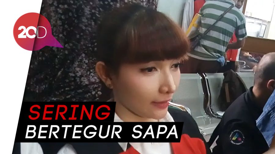 Roro Fitria Pastikan Jennifer Dunn Belum Bebas