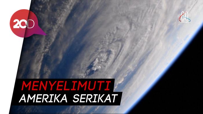Dahsyatnya Badai Florence Dilihat dari Angkasa