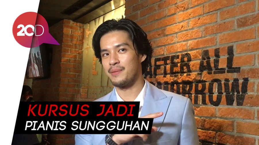 Morgan Oey Kursus Piano demi Film Belok Kanan Barcelona